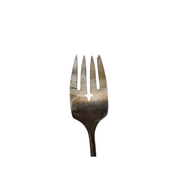 Oneida Queen Bess II 6.5in Silverplate Salad Fork 1946 Floral Clover Pierced - Picture 8 of 9